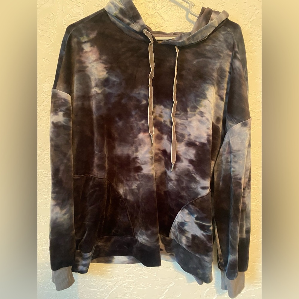 Time and Tru hoodie